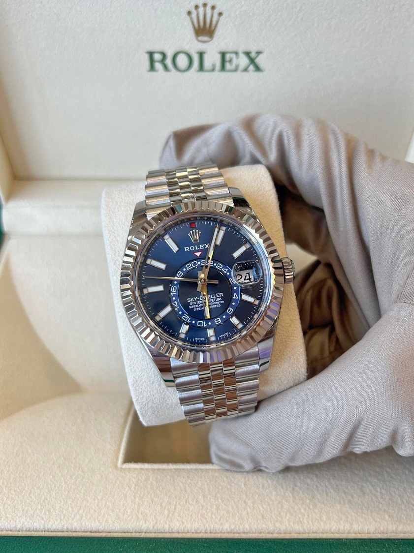Sky-Dweller 42mm Watch – 34990